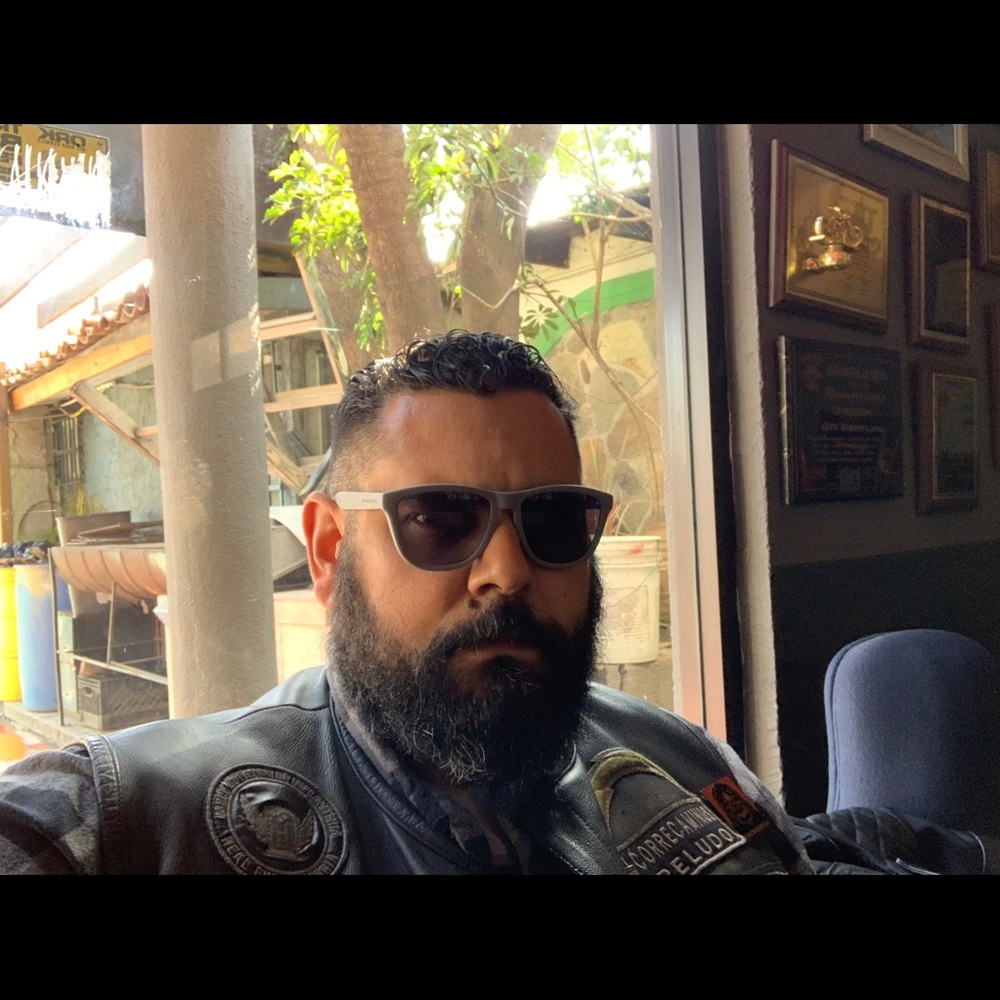 Meet your Posher, Chris